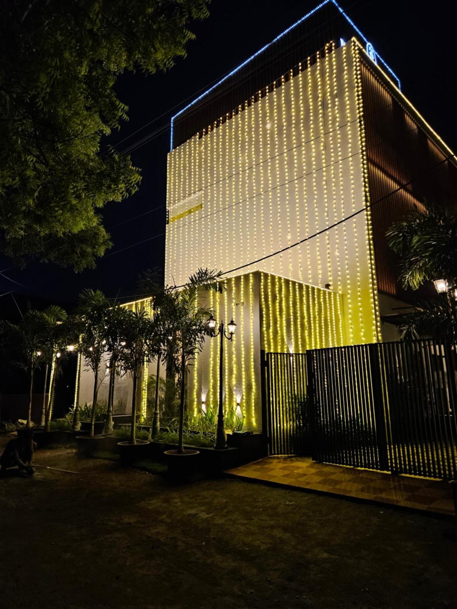 Hotel Pl Grand Karaikudi Exterior foto